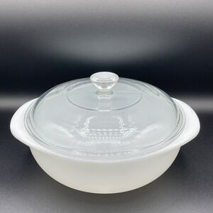 Vintage Pyrex White #18  Casserole Dish Bowl with Lid 623C XERYP PRINT‎